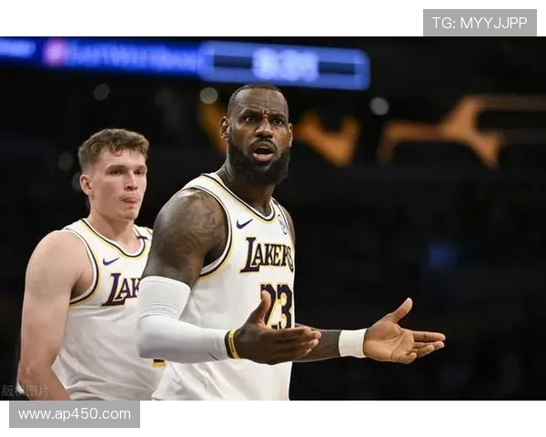 湖人三连胜詹皇回忆单挑无敌时光